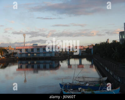 07806 Urban Deca Homes Estero de Vitas Pumping Station Barangays Bridge Tondo Manila  20 Stock Photo