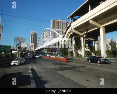 09502 J. P. Rizal Avenue MRT Guadalupe Bridge Viejo Poblacion Guadalupe Nuevo, Makati City  25 Stock Photo