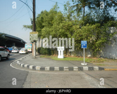 08691 Forbes Park Makati Central District Buendia MRT Station EDSA Road  42 Stock Photo