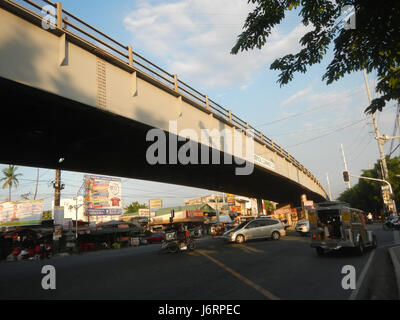 09481 Malolos City overpass bridge MacArthur Highway Bulacan  46 Stock Photo