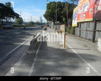 09595 Bike lanes Santolan LRT Station Marcos Highway  14 Stock Photo