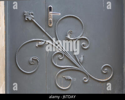 Baku old town, Icheri sheher, area in the inner city surrounded by fortification walls, Unesco World heritage site, details from decorated steel door Stock Photo