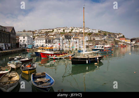 UK, Cornwall, Mevagissey, fishing boats moored in the harbour from West Wharf Stock Photo
