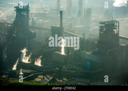 Steelworks ThyssenSteel, steel industry, heavy industry, mining industry, air pollution, emissions, chimneys, Rhine arc, river, haze, dust, blast fu Stock Photo