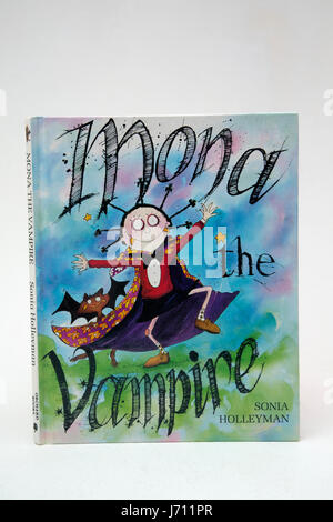 Mona The Vampire Book By Sonia Holleyman Stock Photo