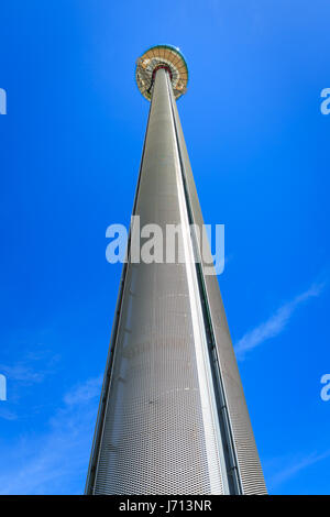 Brighton i360 observation tower on the seafront, Brighton, East Sussex, UK Stock Photo