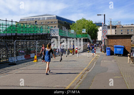 Bristol, UK. 22nd May, 2017. Prince Street Bridge reopens to pedestrians and cyclists after restoration work. The Grade 2 listed swing bridge was built in 1879, but by 2015 its condition had deteriorated to such an extent that the city council was forced to close it to allow major repairs to be carried out. Keith Ramsey/Alamy Live News Stock Photo