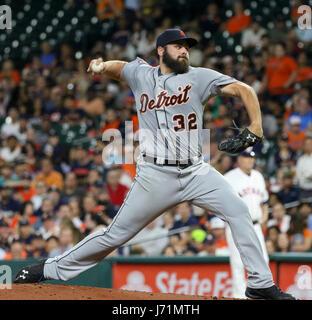 Detroit Tigers starting pitcher Michael Fulmer throws during the first ...