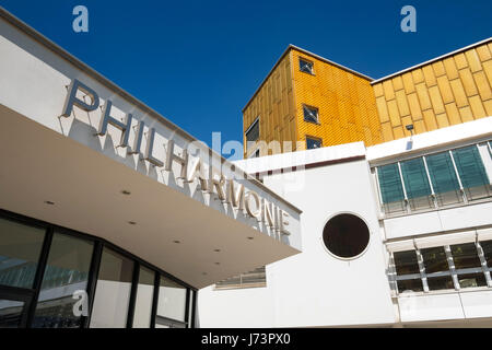 Exterior view of Berlin Philharmonie concert hall, home of Berlin Philharmonic (Berliner Philharmoniker) orchestra in Berlin, Germany Stock Photo