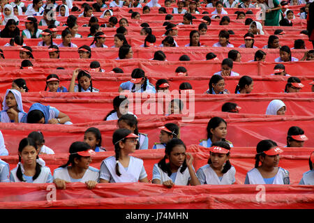 Students wash hands at Residential Model School in Dhaka marking Global Hand Washing Day 2010 jointly organised by UNICEF, Public Health & Engineering Stock Photo