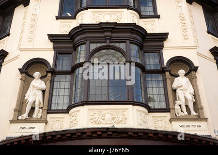 UK, England, Derbyshire, Derby, St Peter’s Street, John Lombe and William Hutton statues on former Boots Chemist building Stock Photo