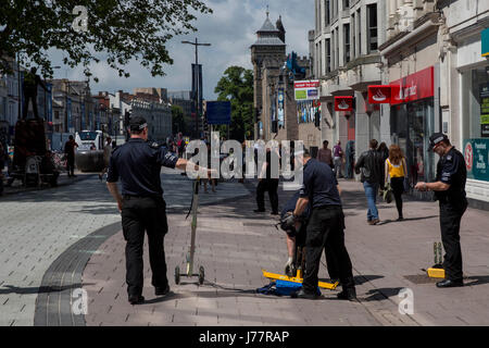 Cardiff, Wales, UK. 24th May, 2017.. Police carry out security checks on manholes in Cardiff City Centre ahead of the Champions League Final on June 3rd.   Picture by Mark Hawkins Credit: Mark Hawkins/Alamy Live News Stock Photo