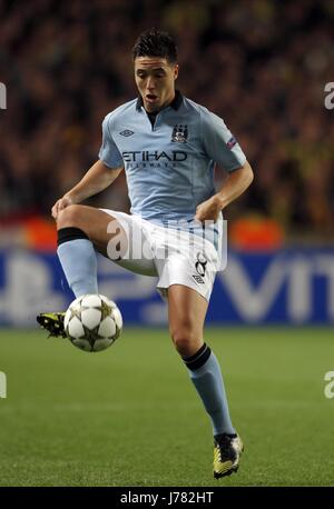 Maillot de football vintage extérieur Manchester City N°19