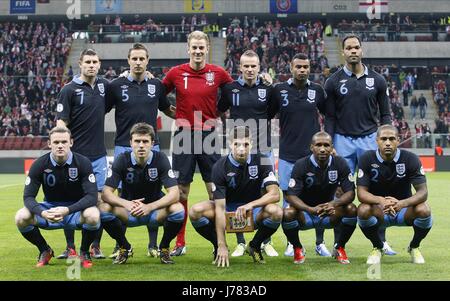 ENGLAND TEAM LINE UP POLAND V ENGLAND THE NATIONAL STADIUM WARSAW POLAND 17 October 2012 Stock Photo