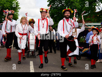 Alresford 13th annual Watercress Festival, dancers parade through the town along Broad Street, Alresford, Hampshire, England. Stock Photo