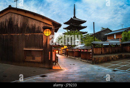 Yasaka Pagoda and Sannen Zaka Street in the Morning, Gion, Kyoto, Japan Stock Photo