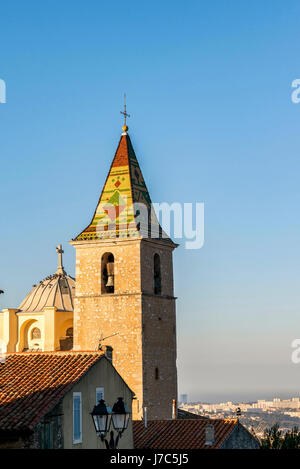 Eglise et clocher  d'Allauch, Bdr, paca, france,13 Stock Photo