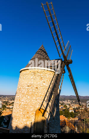 Moulins d'Allauch, Marseille, BDR, France 13 Stock Photo