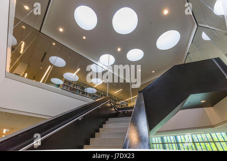 The interior of The Alfred R. Goldstein Library at the Ringling College of Art & Design in Sarasota Florida Stock Photo