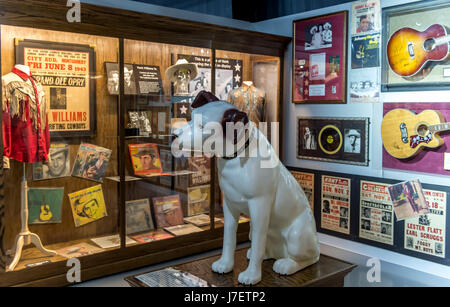 Roscoe, Illinois, USA. 24th May, 2017. Country music memorabilia is displayed at the Historic Auto Attractions Museum. The museum's holdings include the world's largest collection of presidential and world leaders' automobiles, and 36,000 square feet worth of displays of cultural artifacts and historical oddities from the 20th Century. Credit: Brian Cahn/ZUMA Wire/Alamy Live News Stock Photo
