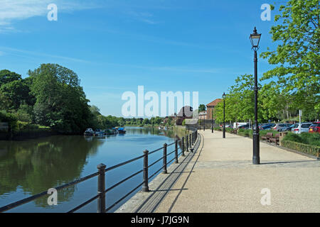 the river thames and the embankment at twickenham, middlesex, england Stock Photo