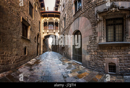 Barri Gothic Quarter and Bridge of Sighs in Barcelona, Catalonia, Spain Stock Photo