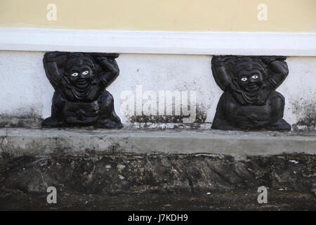 makulana temple pothubowa mawathagama north west province sri lanka buddhist figures Stock Photo