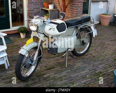 The 1971 Kreidler TRS K53 1 is a classic moped from the early 1970s ...