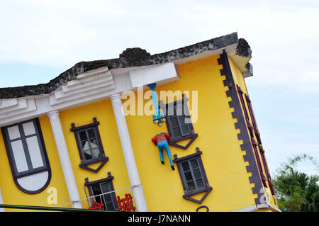 Chongqin, Chongqin, China. 25th May, 2017.  The upside-down house in southwest China's Chongqing, May 25th, 2017. Credit: SIPA Asia/ZUMA Wire/Alamy Live News Stock Photo