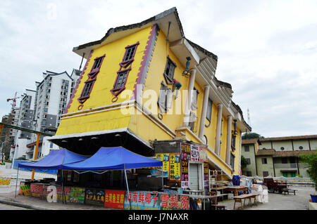 Chongqin, Chongqin, China. 25th May, 2017.  The upside-down house in southwest China's Chongqing, May 25th, 2017. Credit: SIPA Asia/ZUMA Wire/Alamy Live News Stock Photo