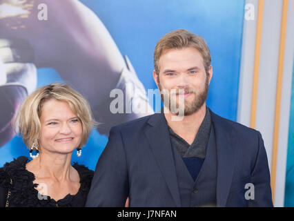 Hollywood, California, USA. 25th May, 2017. Kellan Lutz and his mother, Karla Pope attend the Premiere of Warner Bros. Pictures' 'Wonder Woman' at the Pantages Theatre on May 25, 2017 in Hollywood, California. Credit: The Photo Access/Alamy Live News Stock Photo