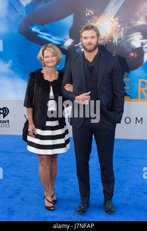Hollywood, California, USA. 25th May, 2017. Kellan Lutz and his mother, Karla Pope attend the Premiere of Warner Bros. Pictures' 'Wonder Woman' at the Pantages Theatre on May 25, 2017 in Hollywood, California. Credit: The Photo Access/Alamy Live News Stock Photo