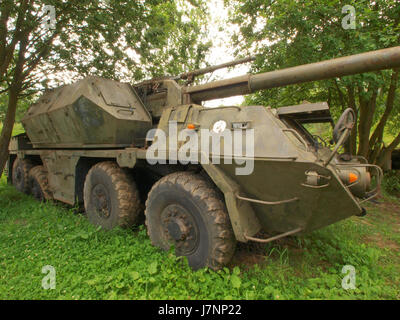152 mm self propelled howitzer vz. 77 Dana pic2