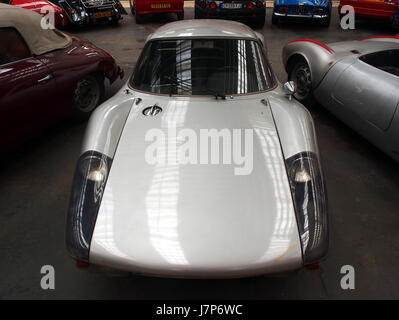 テクノモデル Porsche 904 GTS Street (1963) テクノモデル Porsche 904 GTS Street (1963)