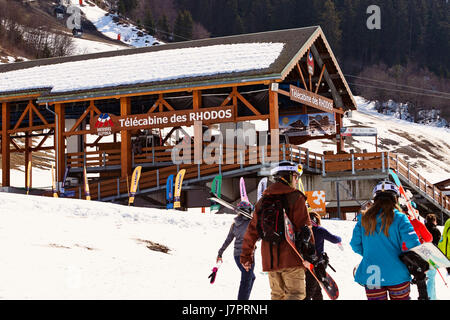 Centre Station, Meribel, Three Valleys, French Alps, France. Telecabine des Rhodos. Rhodos lift Stock Photo