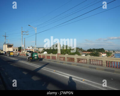 09902 San Joaquin Maynilad Pipelines Bambang Bridge Pasig City River  13 Stock Photo