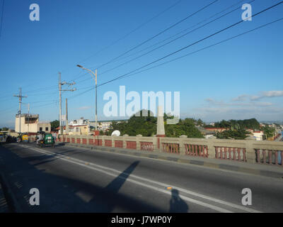 09902 San Joaquin Maynilad Pipelines Bambang Bridge Pasig City River  14 Stock Photo