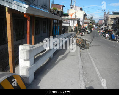 09963 Rodriguez Street Bridge Estero de Vitas Balut Tondo Manila  37 Stock Photo