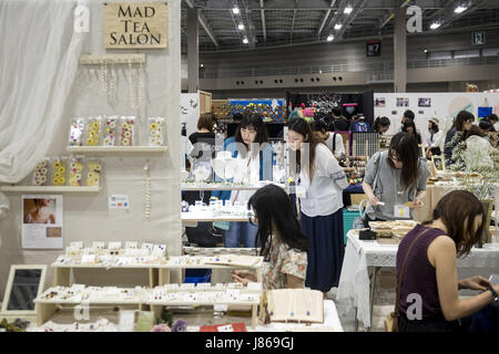 Tokyo, Tokyo, Japan. 27th May, 2017. The 44th Design Festa, the single largest art festival in Asia inTokyo, Japan. Over 12,000 artists exhibit, buy, and sell their work during the annual event which is considered to be Asia's single largest art and performance festival. Credit: Alessandro Di Ciommo/ZUMA Wire/Alamy Live News Stock Photo