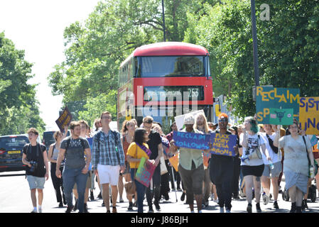 Holloway, London, UK. 27th May 2017. Sisters Uncut group march and occupy part of Holloway Prison against government cuts to domestic violence services. Credit: Matthew Chattle/Alamy Live News Stock Photo