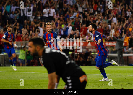 Lionel Andres Messi (10) FC Barcelona's player celebrates the (1,0) after scoring his team´s goal. Copa del Rey between FC Barcelona vs Deportivo Alaves at the Vicente Calderon stadium in Madrid, Spain, May 27, 2017 . Stock Photo