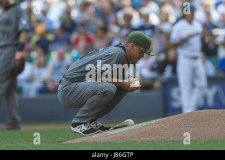 Arizona Diamondbacks pitcher Zack Greinke signs autographs, Chase Field,  Phoenix, Arizona Stock Photo - Alamy