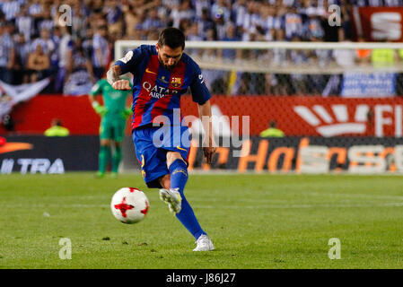 Lionel Andres Messi (10) FC Barcelona's player. Copa del Rey between FC Barcelona vs Deportivo Alaves at the Vicente Calderon stadium in Madrid, Spain, May 27, 2017 . Stock Photo