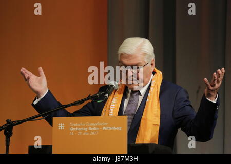 Berlin, Germany. 27th May, 2017. Frank-Walter Steinmeier speaks at the Kirchentag. Frank-Walter Steinmeier, the President of Germany, talked about 'Responsible action in the present” at the Kirchentag. Credit: Michael Debets/Pacific Press/Alamy Live News Stock Photo