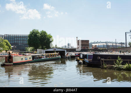 The Grand Union Canal near King's Cross in London, England, UK. Stock Photo