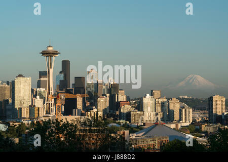 United States, Washington, Seattle, View from Kerry Park with Space Needle and Mount Rainier Stock Photo