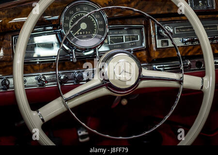 STUTTGART, GERMANY - MARCH 04, 2017: Cabin of the full-size luxury car Mercedes-Benz 300S. Europe's greatest classic car exhibition 'RETRO CLASSICS' Stock Photo