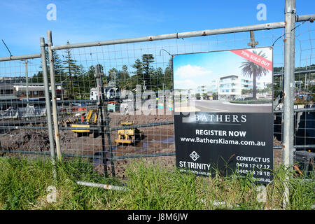 Town units being built, Kiama, Illawarra Coast, New South Wales, NSW, Australia Stock Photo
