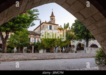 France, Lot et Garonne, Monflanquin, labelled Les Plus Beaux Villages de France, Arcades square Stock Photo