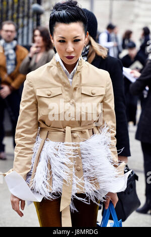 Streetstyle outside Vanessa Seward, Paris Fashion Week 2017, France Stock Photo